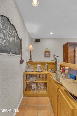 6704 PASEO REDONDO Avenue, El Paso, TX 79912