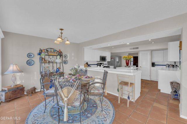 6704 PASEO REDONDO Avenue, El Paso, TX 79912