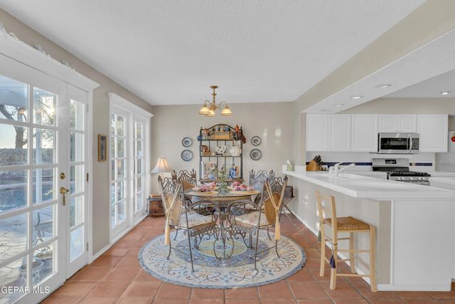 6704 PASEO REDONDO Avenue, El Paso, TX 79912