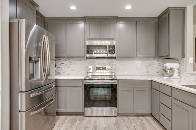938 Jacobs Crossing Court, Burleson, TX 76028