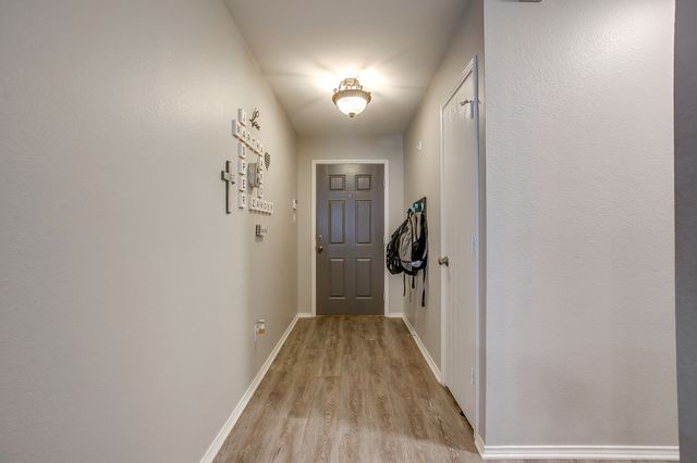 938 Jacobs Crossing Court, Burleson, TX 76028