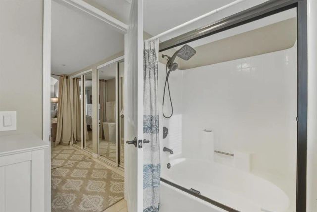 16458 Avenida Venusto E, San Diego, CA 92128