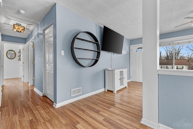 8608 Dundalk Court, Sycamore Twp, OH 45236