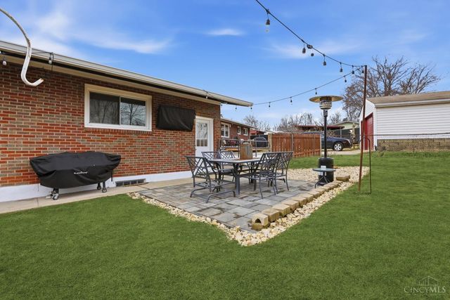 8608 Dundalk Court, Sycamore Twp, OH 45236