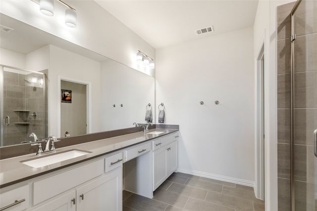 413 Parkside Drive, Argyle, TX 76226