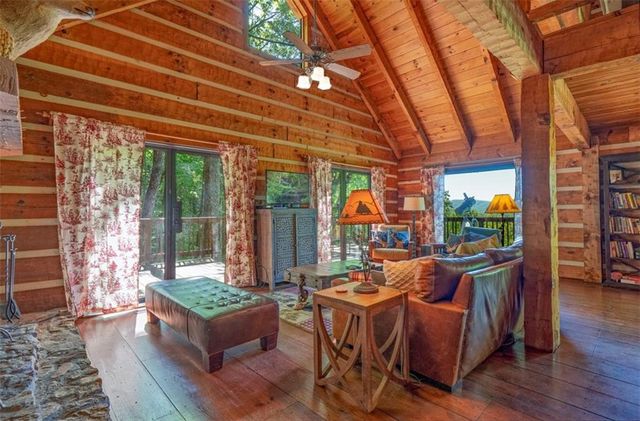 1049 Rockwater Road, Ellijay, GA 30536