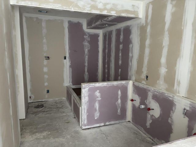 203 Briar Hill Drive N, Houston, TX 77042