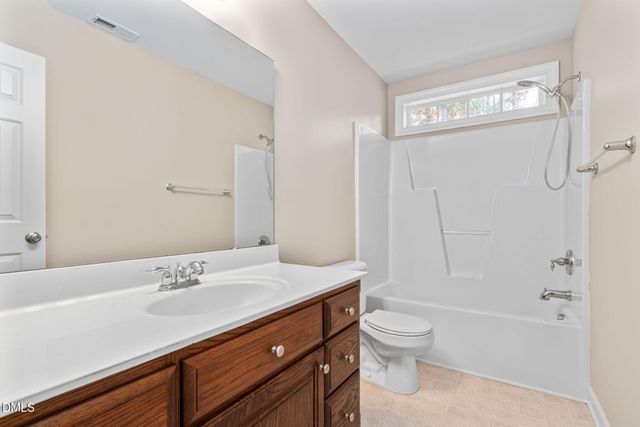 110 Manchester Trail, Clayton, NC 27527