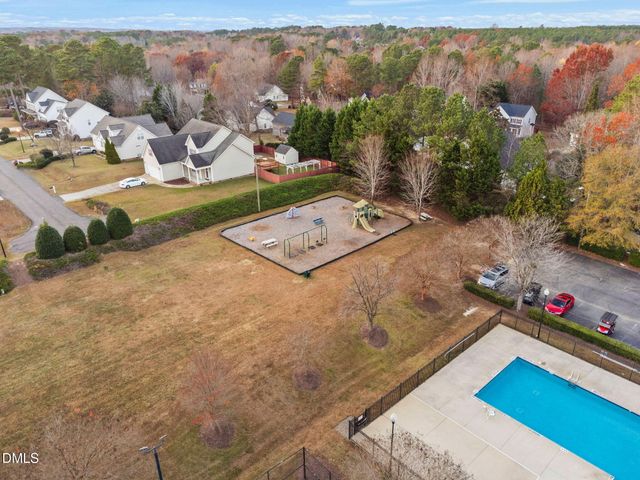 110 Manchester Trail, Clayton, NC 27527