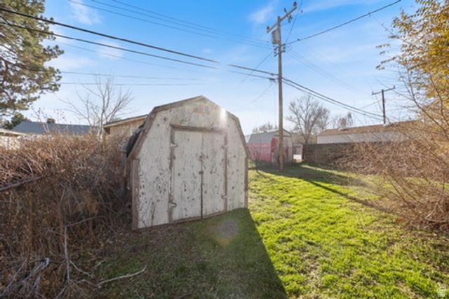 831 W MONTAGUE AVE, Salt Lake City, UT 84104