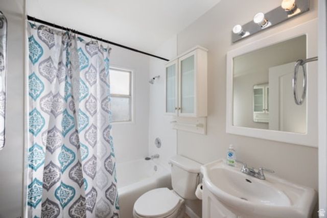 831 W MONTAGUE AVE, Salt Lake City, UT 84104