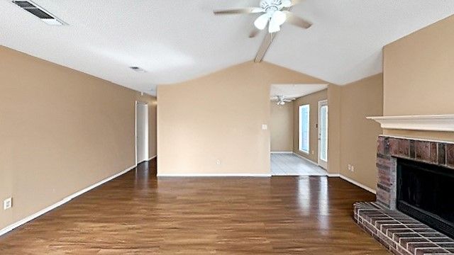 1302 Cardinal Oaks Drive, Mansfield, TX 76063