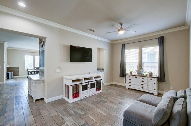 3211 Salem Avenue, Clovis, CA 93619