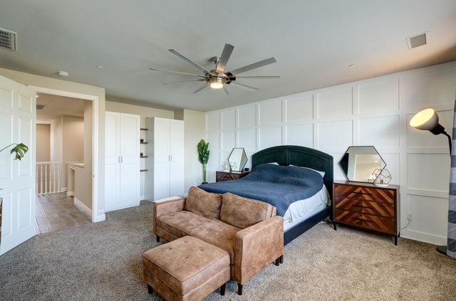 3211 Salem Avenue, Clovis, CA 93619