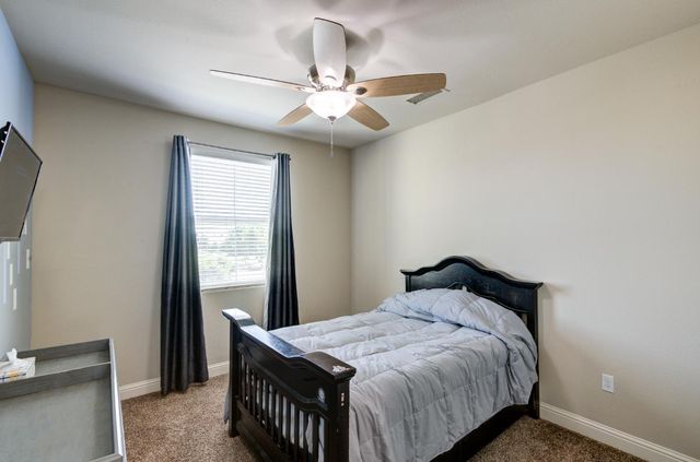 3211 Salem Avenue, Clovis, CA 93619