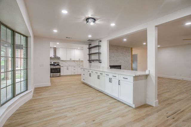 2601 Briarwood Drive, Plano, TX 75074