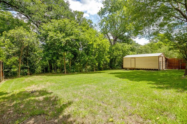 2601 Briarwood Drive, Plano, TX 75074