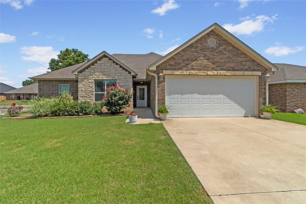 707 E Kennedy Street, Lexington, OK 73051