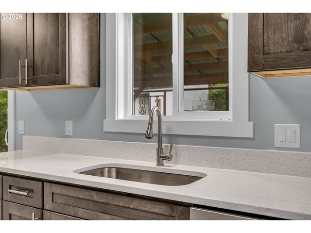 2990 CHESTER Ave, Salem, OR 97301