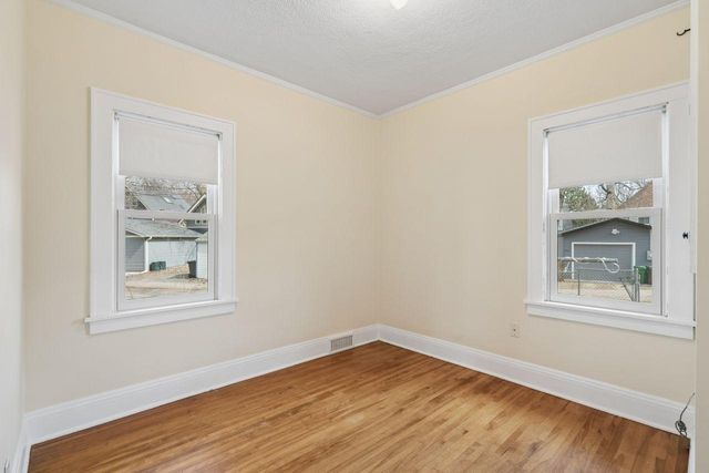 4725 37th Avenue S, Minneapolis, MN 55406