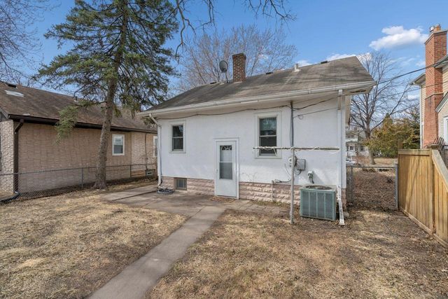 4725 37th Avenue S, Minneapolis, MN 55406