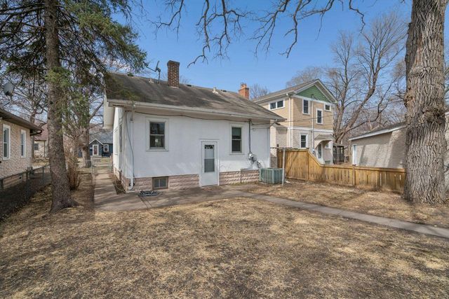 4725 37th Avenue S, Minneapolis, MN 55406