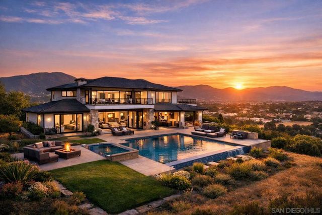 12901 Golden Way, Poway, CA 92064