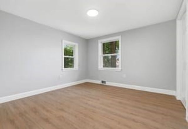 9 Walden Pond Ave, Saugus, MA 01906