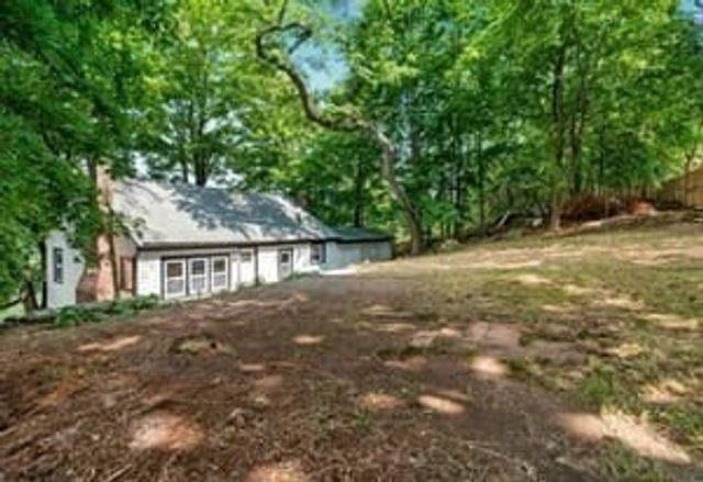 9 Walden Pond Ave, Saugus, MA 01906