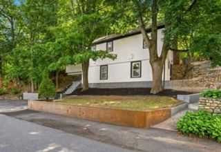 9 Walden Pond Ave, Saugus, MA 01906