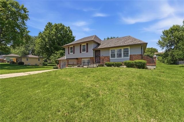 7816 Orville Avenue, Kansas City, KS 66112