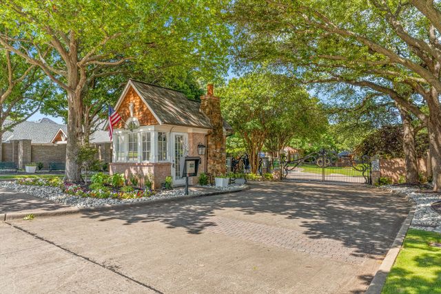 6404 Cypress Point Drive, Plano, TX 75093