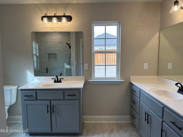 274 Country Garden Drive, Southaven, MS 38671