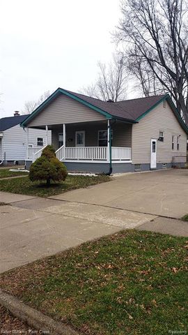 138 W Strathmore Avenue, Pontiac, MI 48340