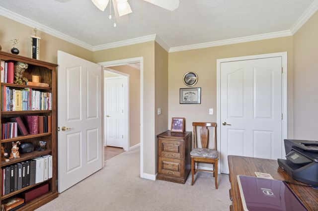 262 Green Grass Way, Manchester, TN 37355