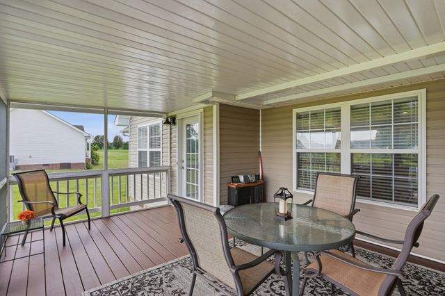 262 Green Grass Way, Manchester, TN 37355