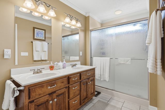 262 Green Grass Way, Manchester, TN 37355