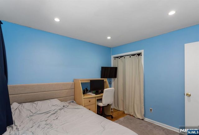409 Farnham Avenue, Lodi, NJ 07644
