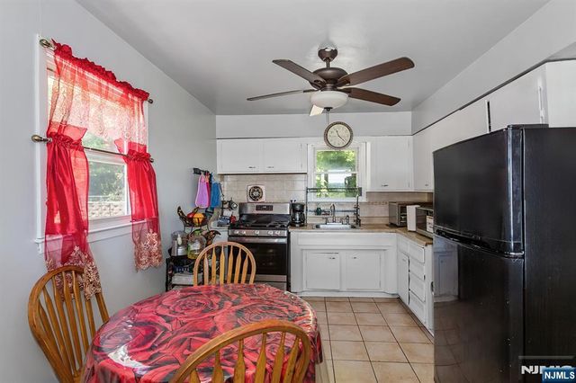 409 Farnham Avenue, Lodi, NJ 07644