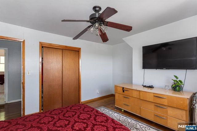 409 Farnham Avenue, Lodi, NJ 07644