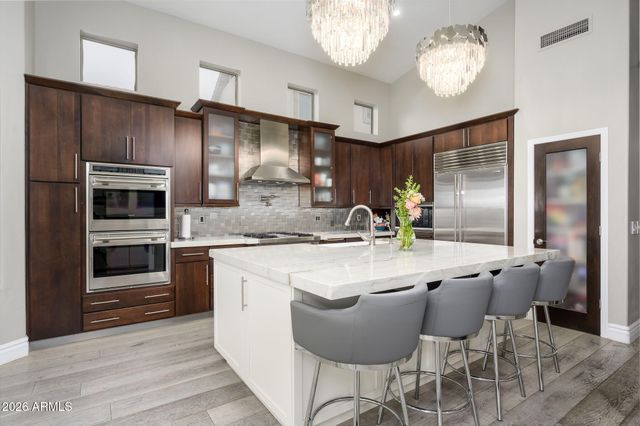 7743 E NESTLING Way, Scottsdale, AZ 85255