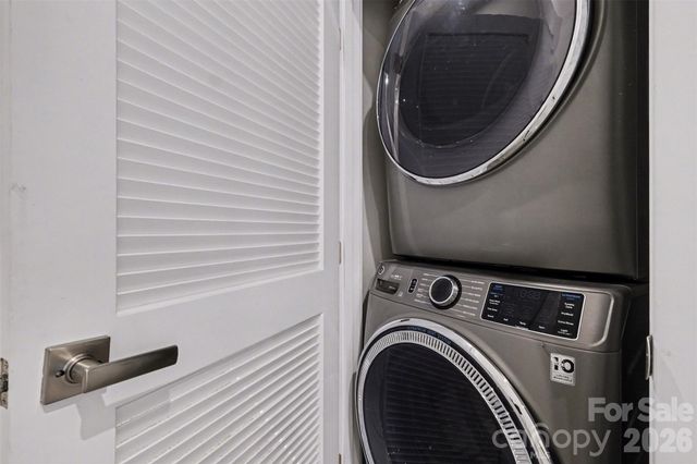 6111 Station Crossing Avenue, Charlotte, NC 28217