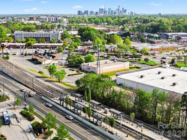 6111 Station Crossing Avenue, Charlotte, NC 28217