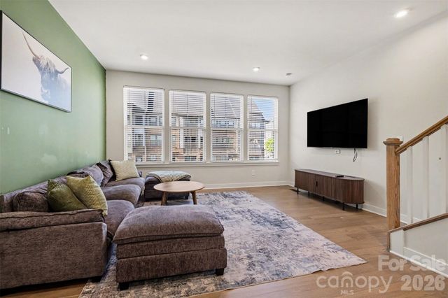 6111 Station Crossing Avenue, Charlotte, NC 28217