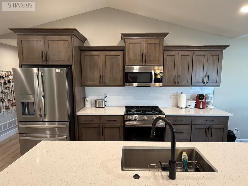 Image 11 of property listing at 3897 E Pepperwood Lane, Rigby, ID 83442