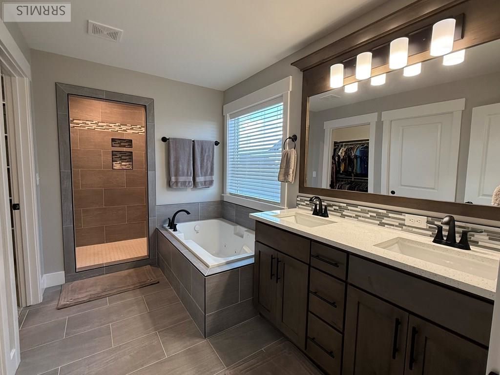 Image 17 of property listing at 3897 E Pepperwood Lane, Rigby, ID 83442