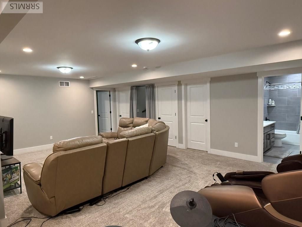 Image 27 of property listing at 3897 E Pepperwood Lane, Rigby, ID 83442