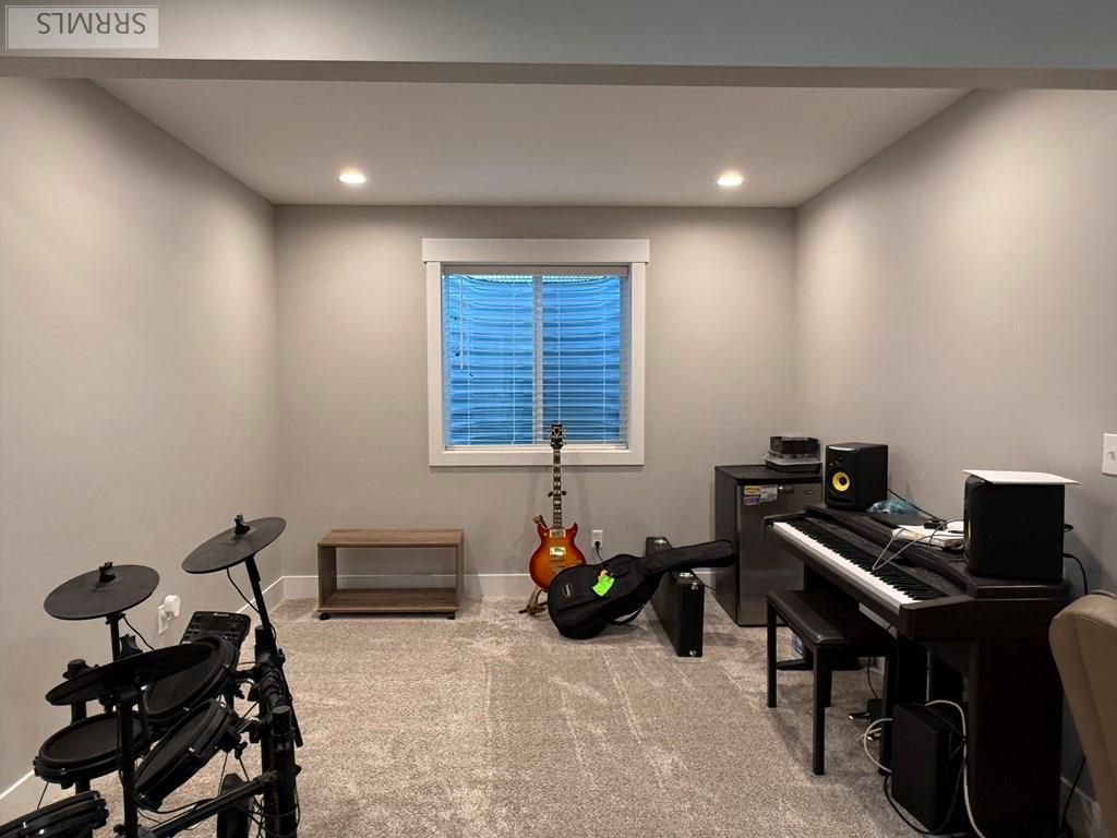 Image 28 of property listing at 3897 E Pepperwood Lane, Rigby, ID 83442