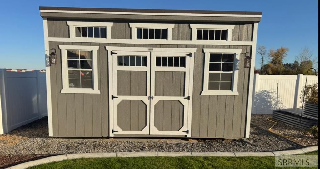 Image 46 of property listing at 3897 E Pepperwood Lane, Rigby, ID 83442