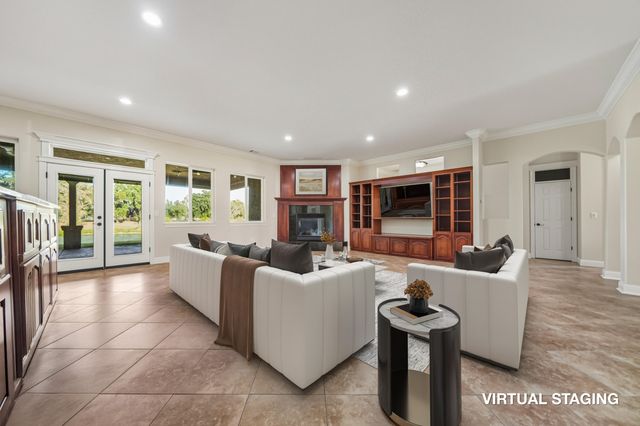 22890 Blue Jay Lane, Anderson, CA 96007